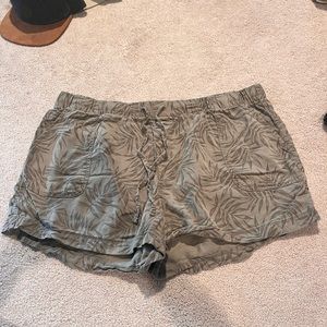Gap Cargo Shorts